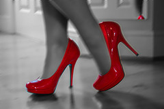 赤い靴を宣伝